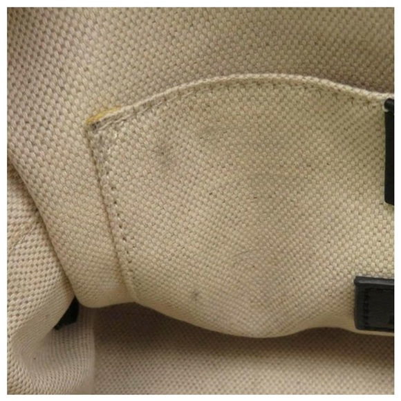 ✨💎LIMITED EDITION 💎✨GUCCI Tiger Denim Japan Exclusive Camera Bag. - Picture 8 of 15